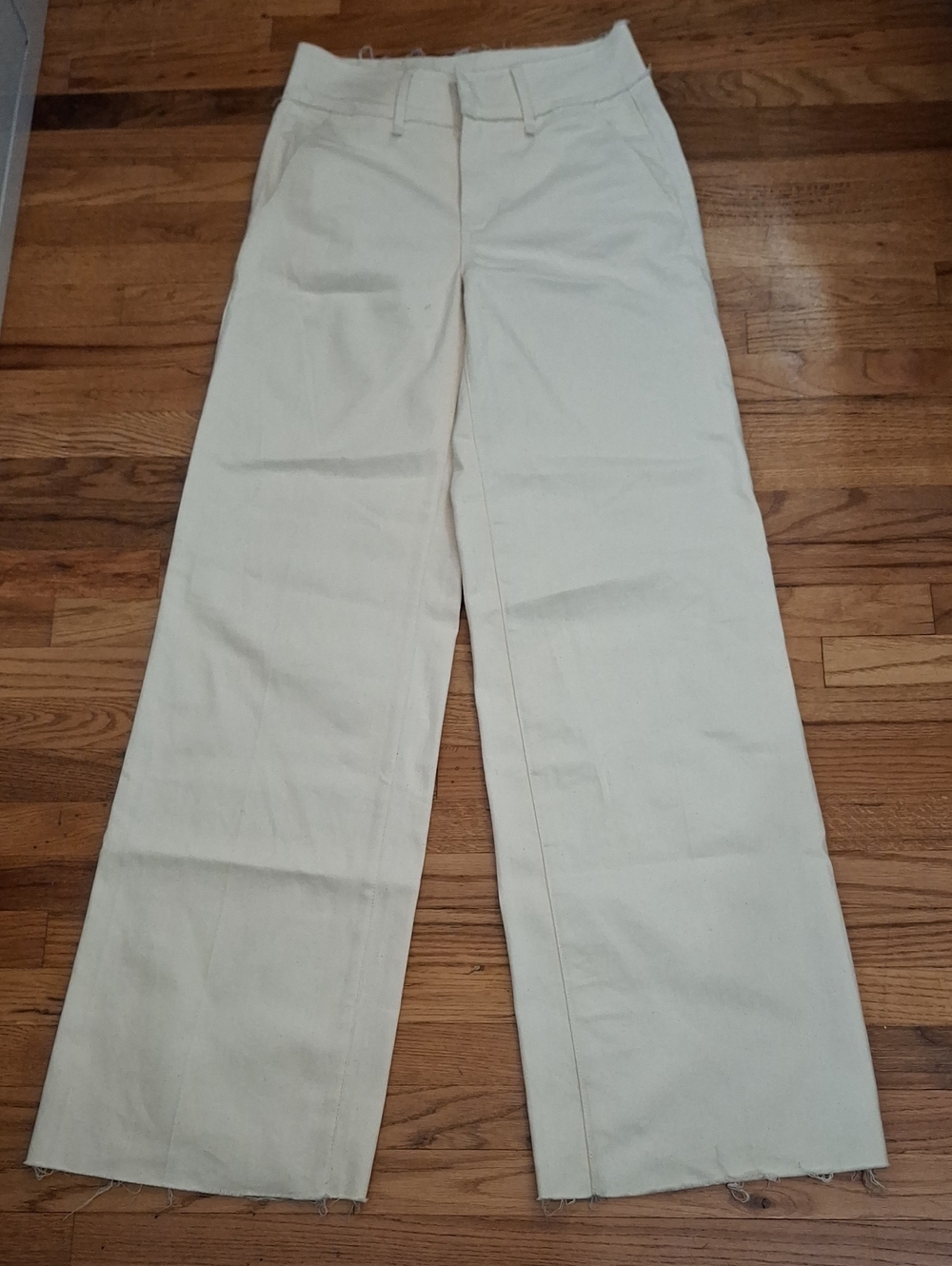 PAIGE Shasha Raw Off-White/Cream Wide-Leg Jeans_1